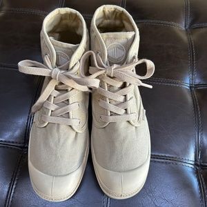 Palladium Pampa Hi Sahara Ecru Sneakers